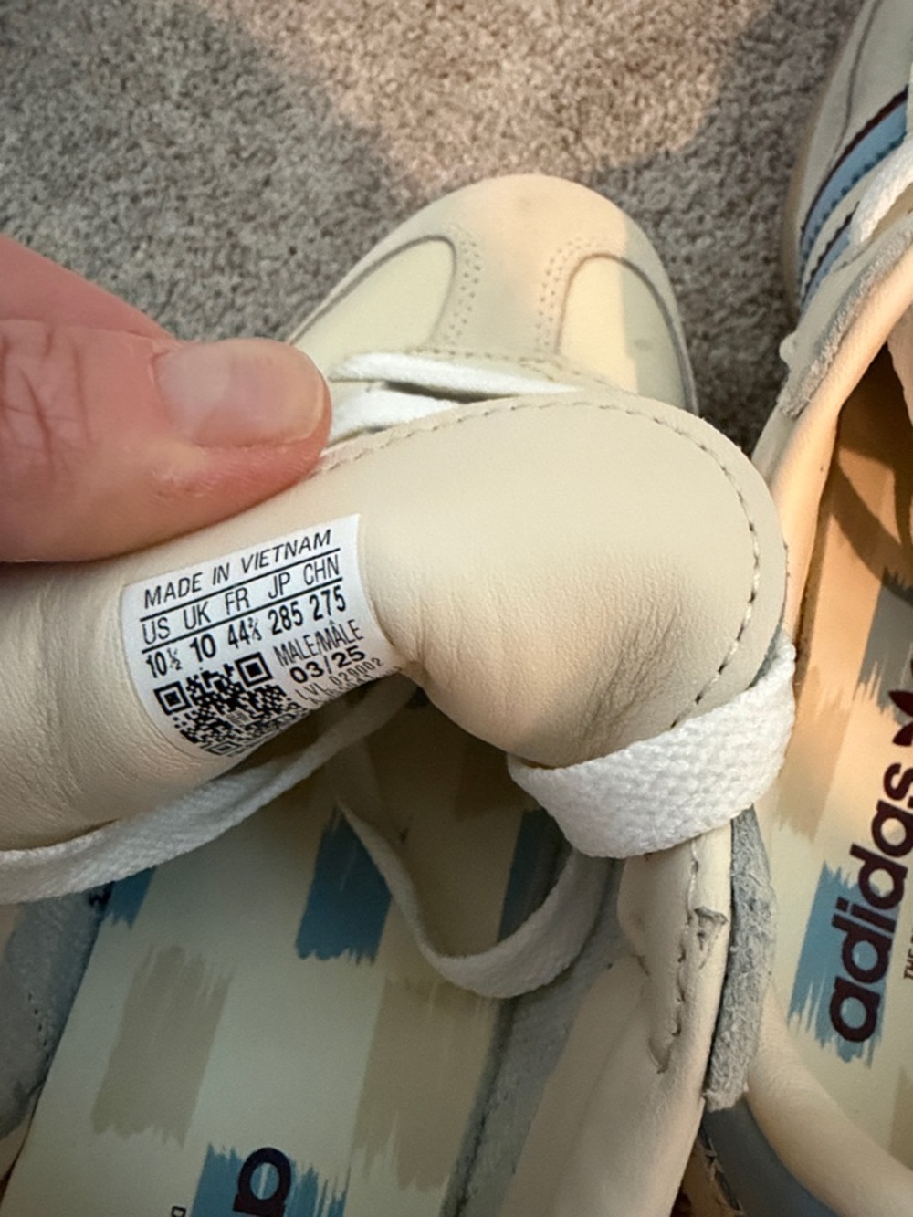 Adidas Samba Sneakers in White & Light Blue - Picture 3 of 5